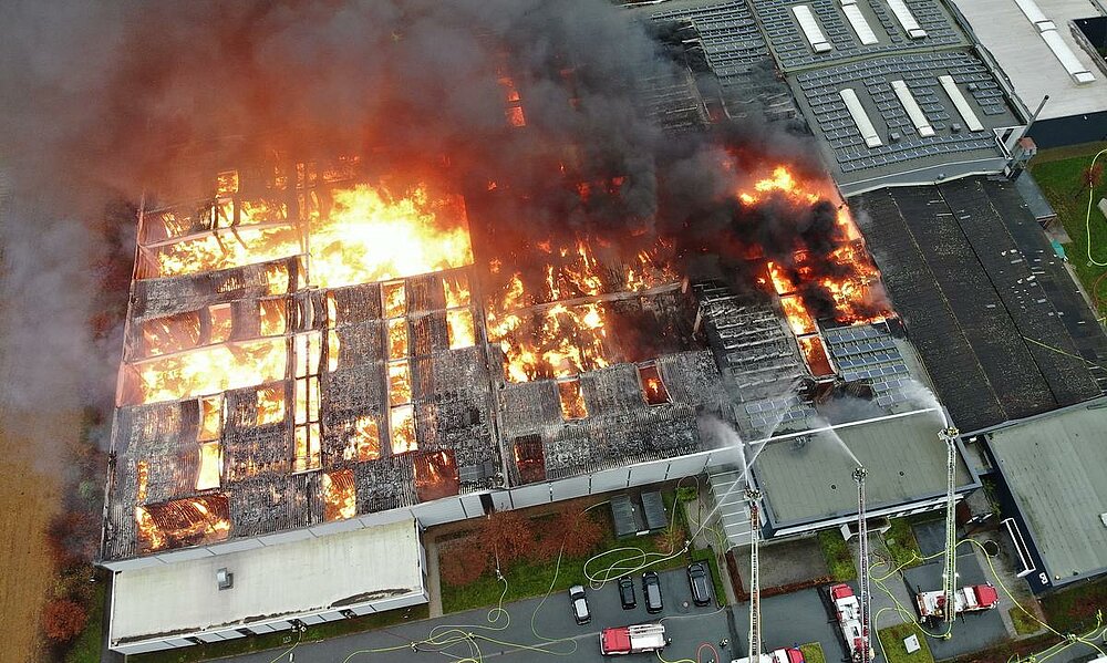 Firma procontour in Neuenkirchen steht in Flammen
